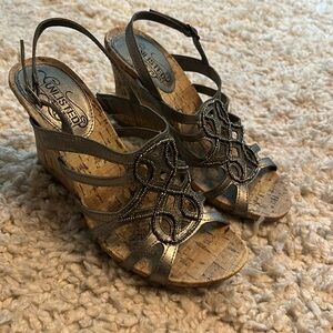 Unlisted Brand silver wedges